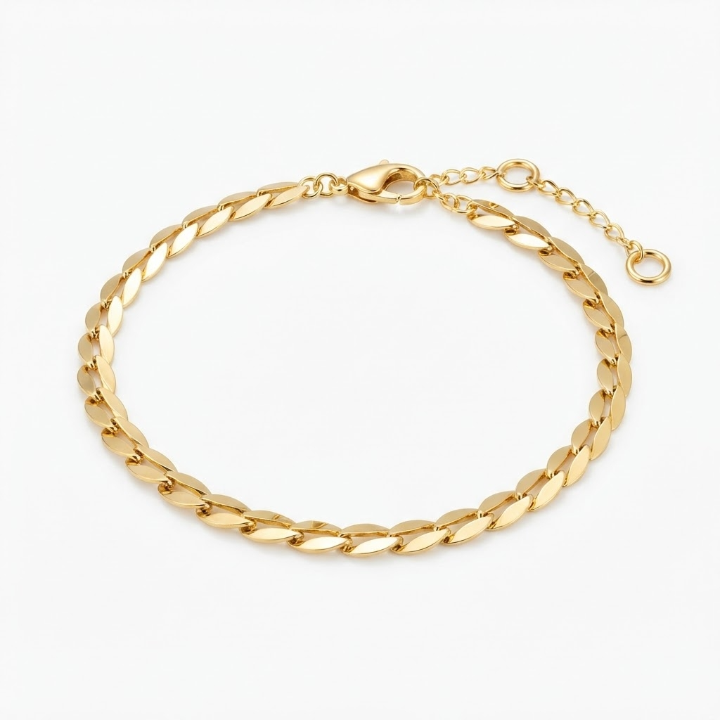 gold-toned delicate wave link bracelet with twisted mirror-shaped flat links – elegant adjustable stainless steel bracelet 20cm plus 3cm extender with reflective faceted surface – jewelry product photo