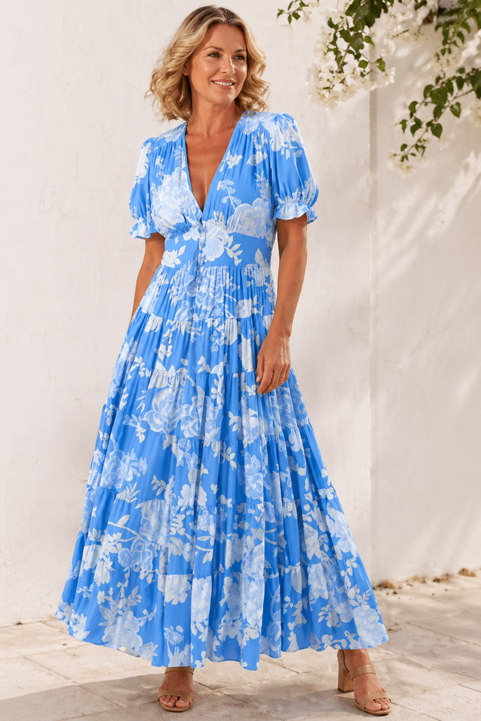 Maxi summer dress with V-neck front view