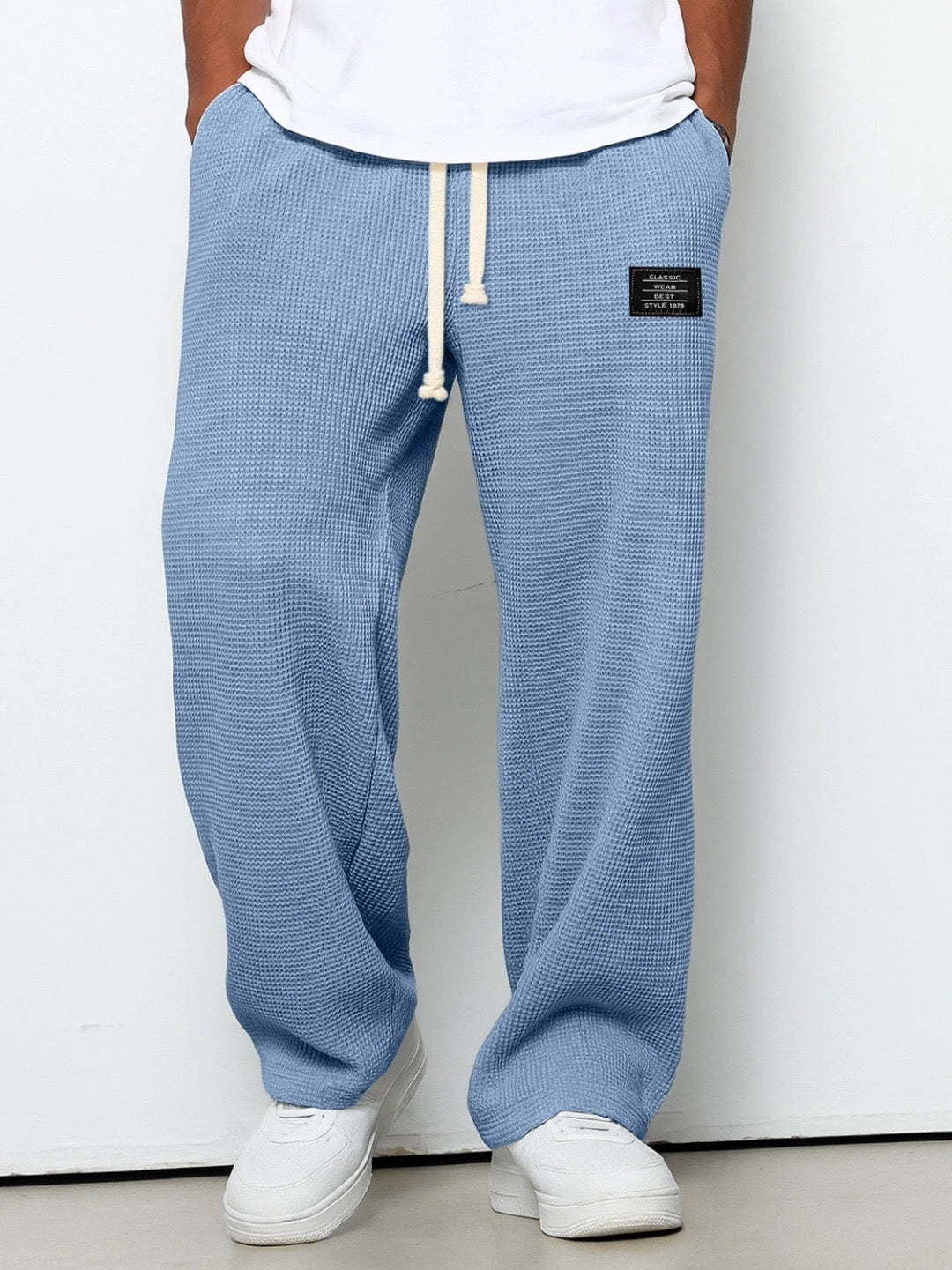 Men's trousers waistband detail