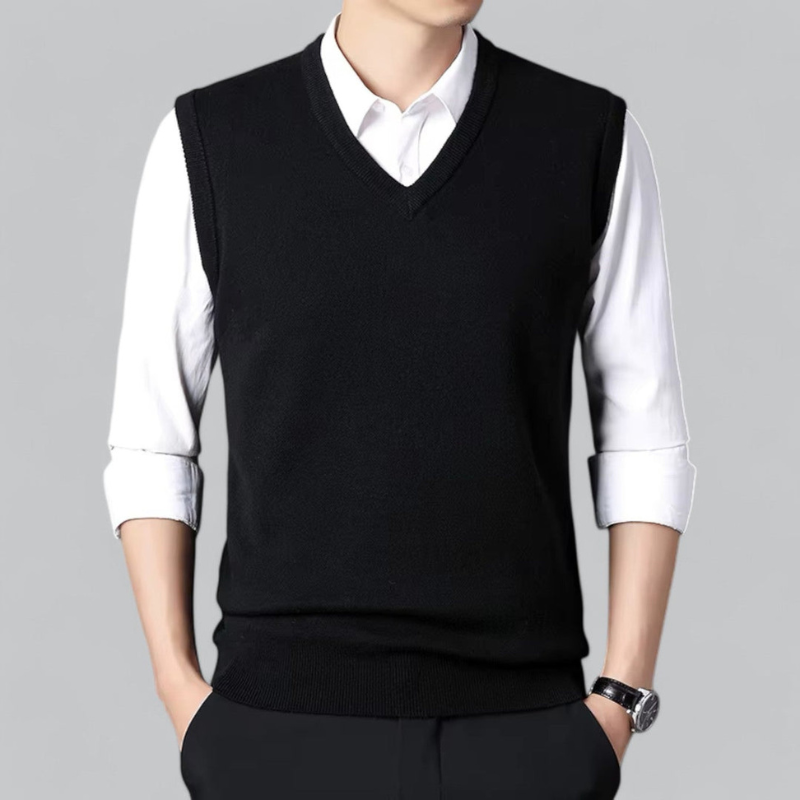 Men's knitted gilet back view