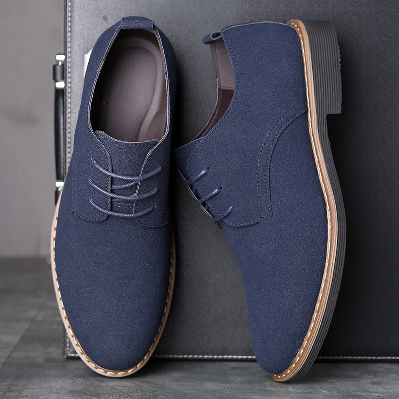 Men's suede-touch Oxford shoe sole detail