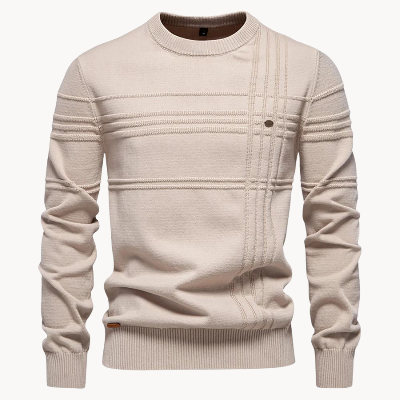 Men's jumper in dark grey styled with jeans