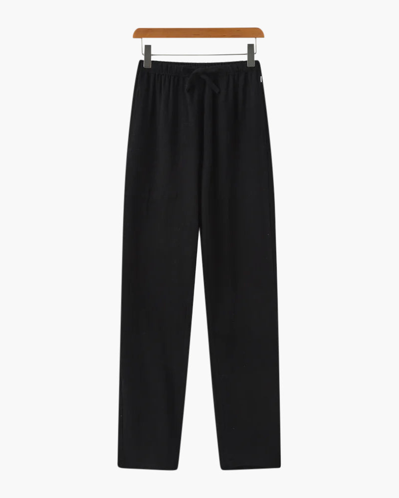 Men's linen trousers full length view