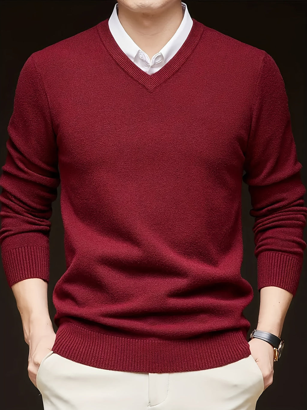 Men's V-neck knit jumper sleeve detail