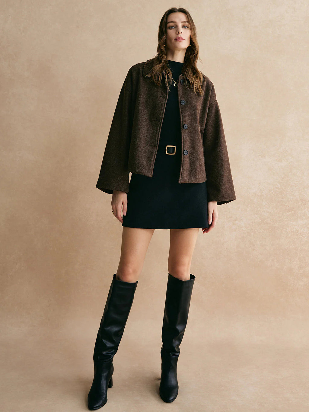 Dark brown boxy fit blazer close up detail