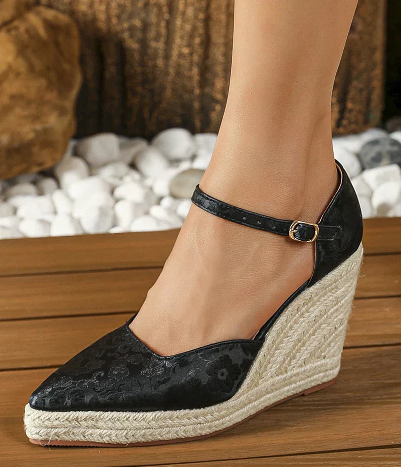 Espadrille wedge sandal front view