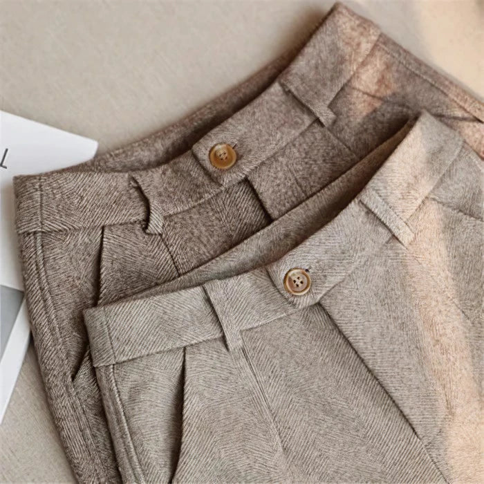 Wool trousers with press-front pleats detail