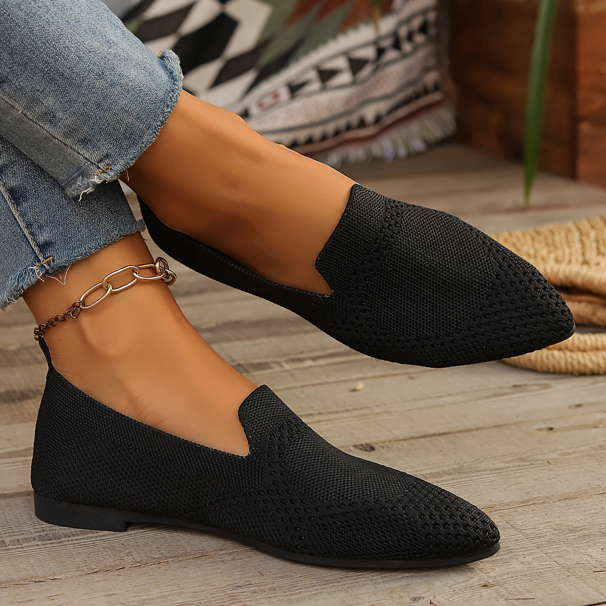 Sole detail of flat loafers