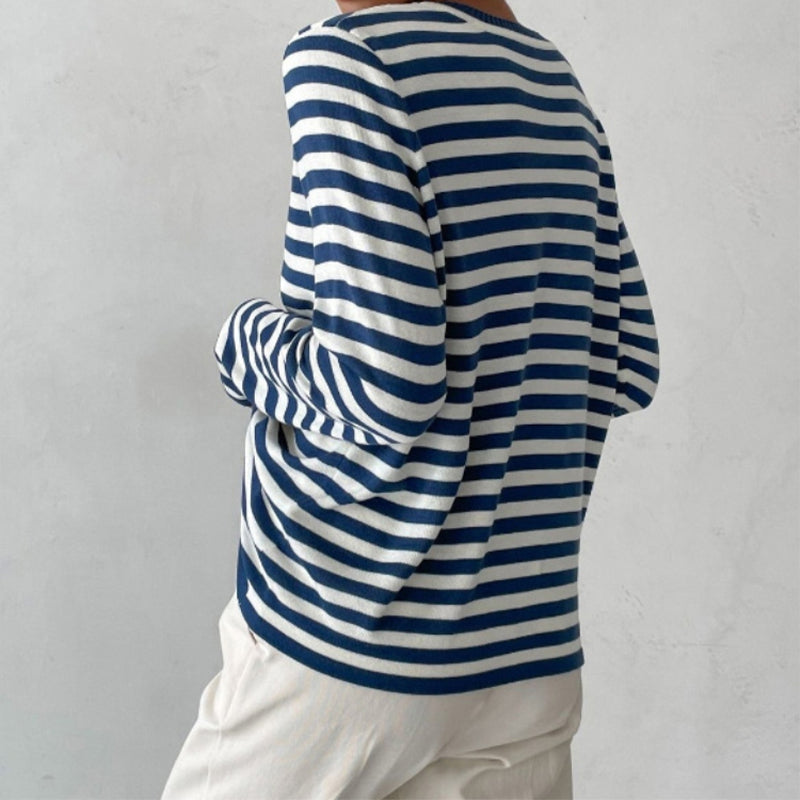Striped jumper colour variation display