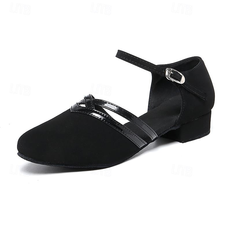 Dance shoe with adjustable buckle strap