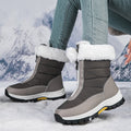 Winter boots front view